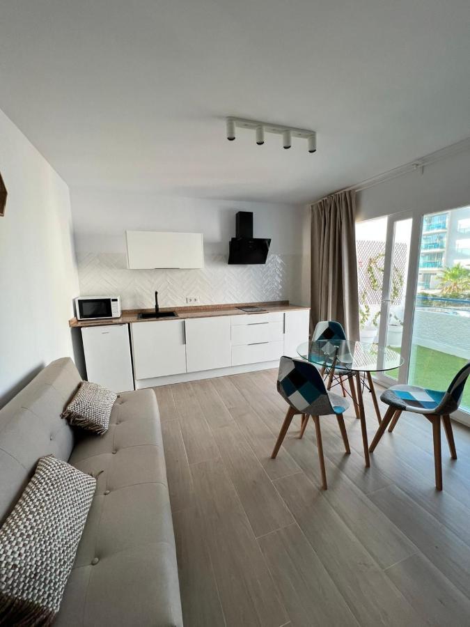 Apartamentos Buganvilla Roquetas De Mar Zewnętrze zdjęcie